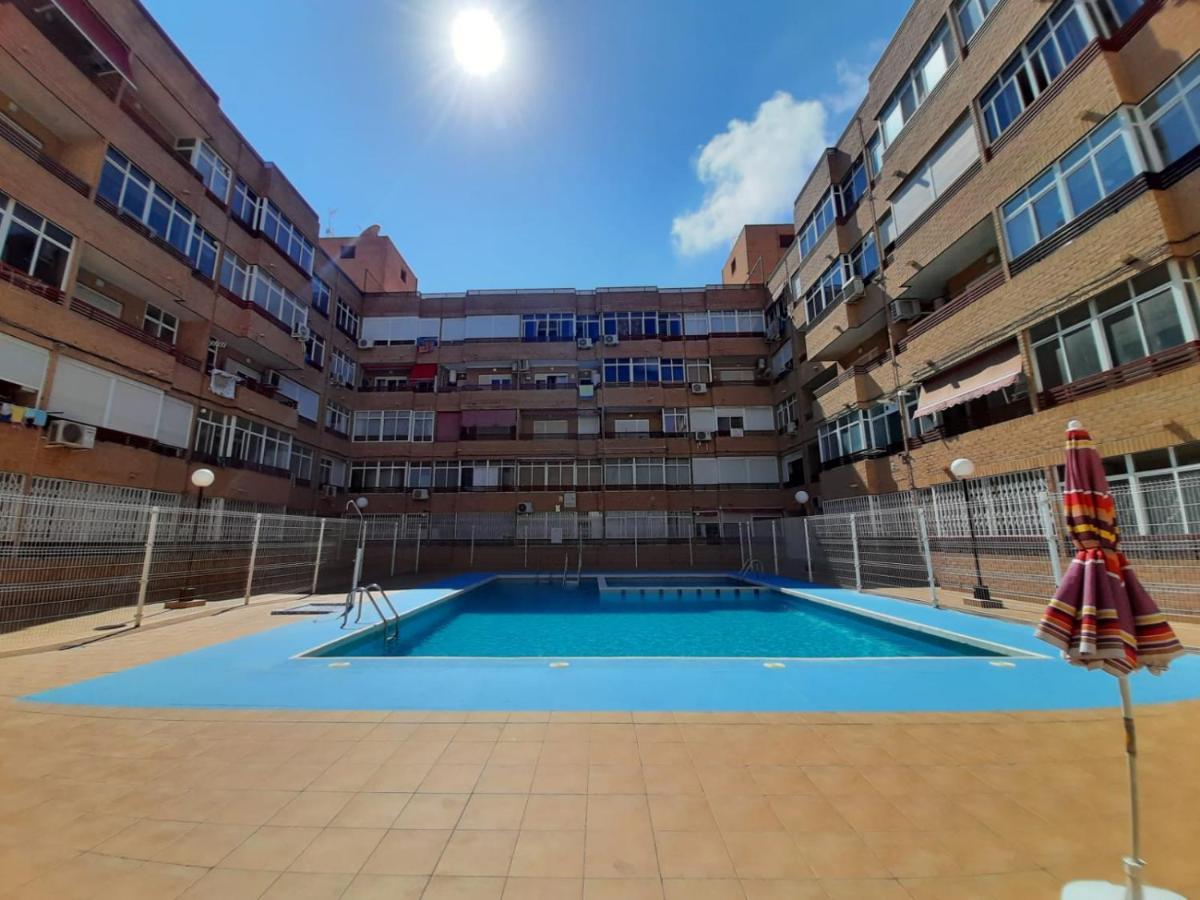 016 Happiness Apartment - Alicante Holiday Torrevieja Exterior photo